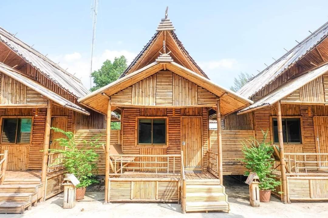 Anyavee Krabi Beach Resort Klong Muang Beach Exteriör bild